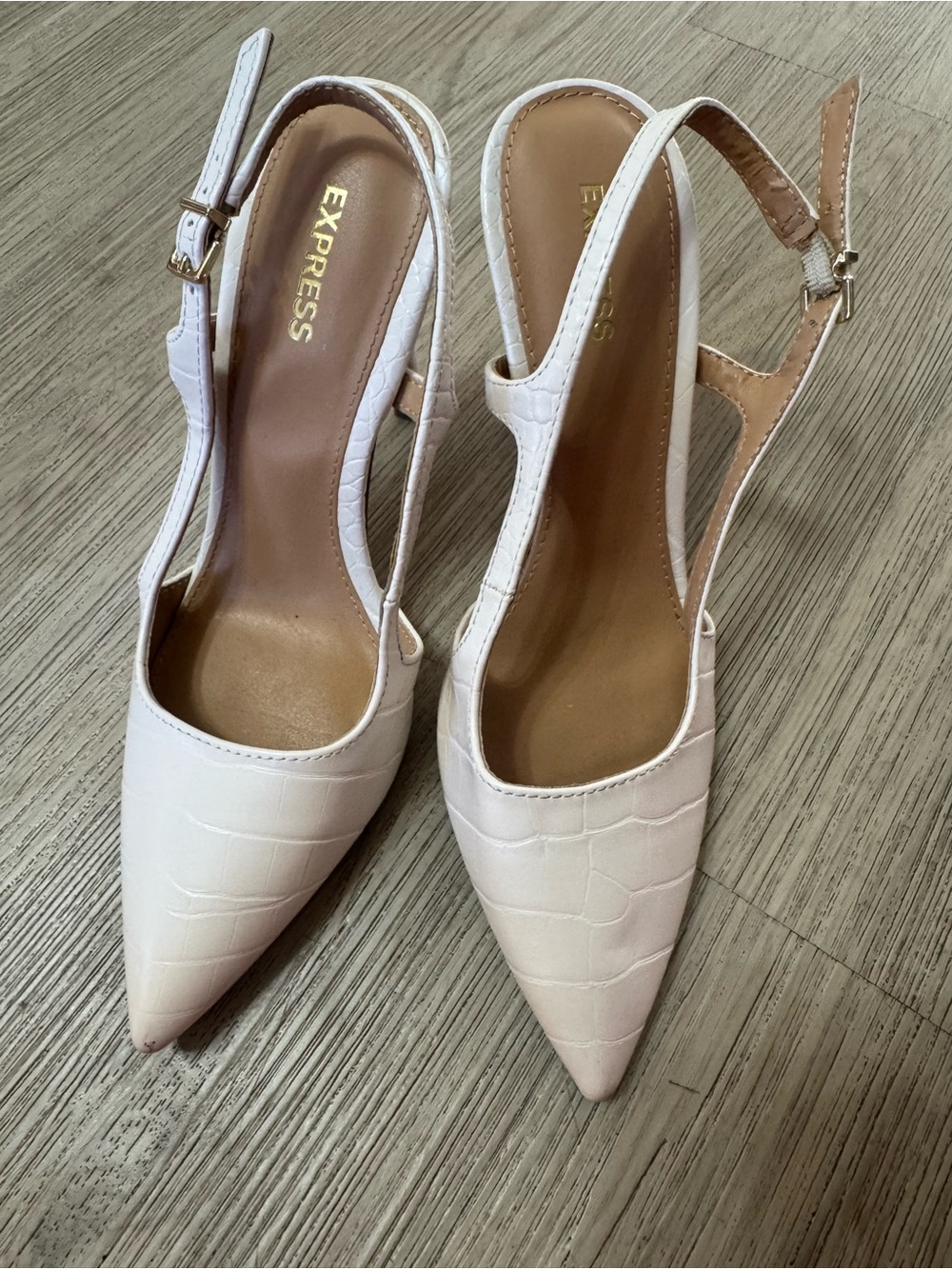 Express Women's Light Pink Pointed Toe Slingback Heels